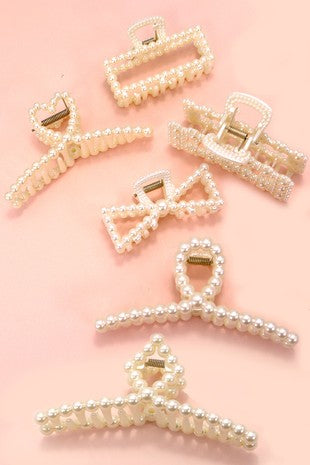 PEARL HAIR CLAW CLIPS