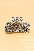 Load image into Gallery viewer, WRAP ANIMAL PRINT FABRIC HAIR CLAW CLIPS