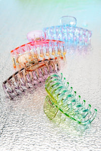 ACETATE CLEAR OMBRE HAIR CLAW CLIPS