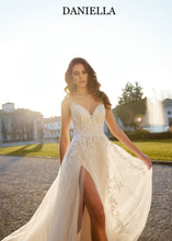 Load image into Gallery viewer, Randy Fenoli -- Daniella